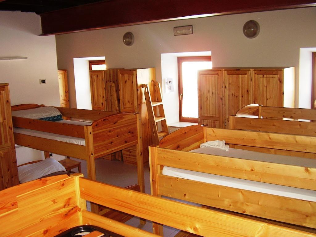 Rifugio Casa Alpina Julius Kugy Hostel Malborghetto Valbruna Room photo